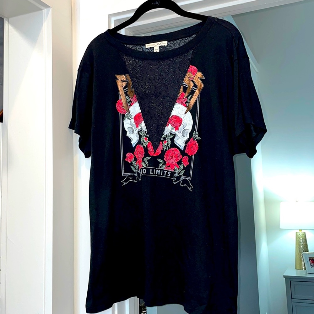 Never worn - sexy black tee